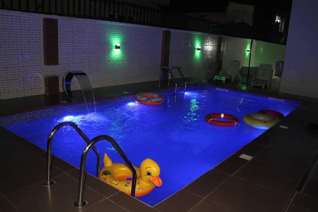 White Gold Hotel Икея Экстерьер фото